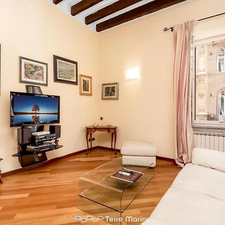 Apartman Gallery 22, Terremarine *